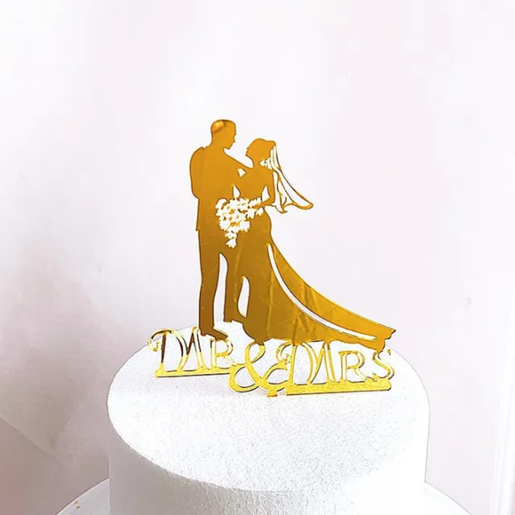 Bride & Groom Cake Topper 2