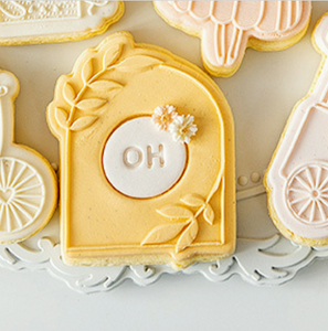 Arch w/ Florals Cookie Cutter and Embosser